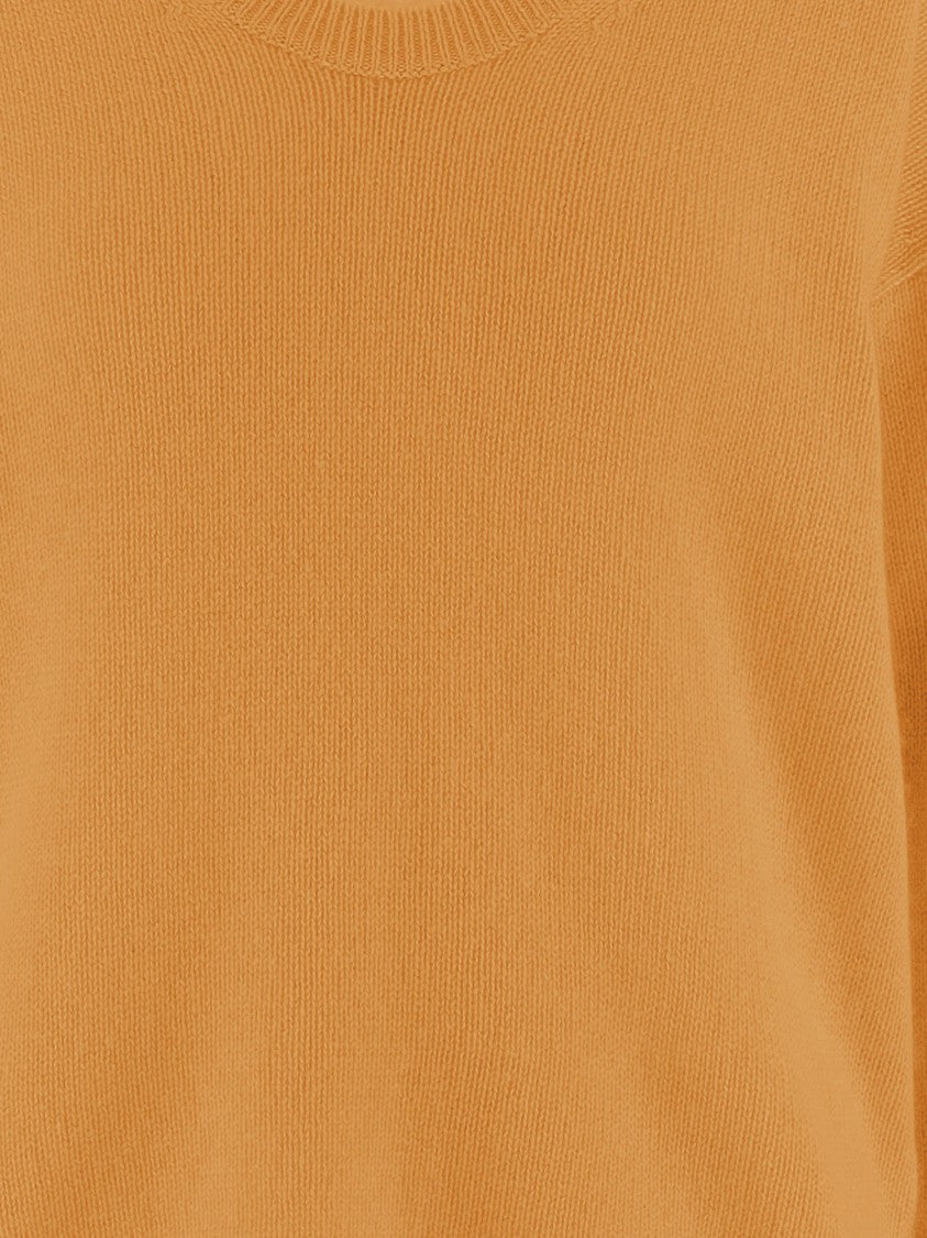 Allude V-Neck Cashmere Sweater With Ribbed Edges