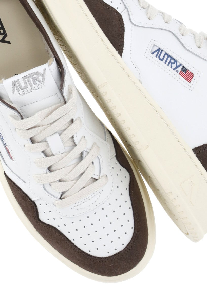 Autry White Blue Suede Logo Details Low-Top Sneakers