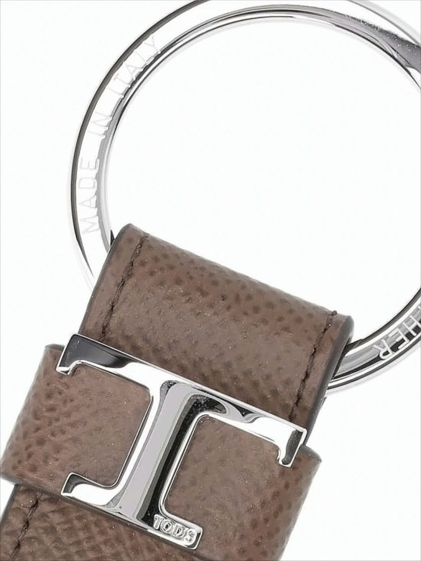 Tod's Textured Leather Keyring With Polished Silver Emblem