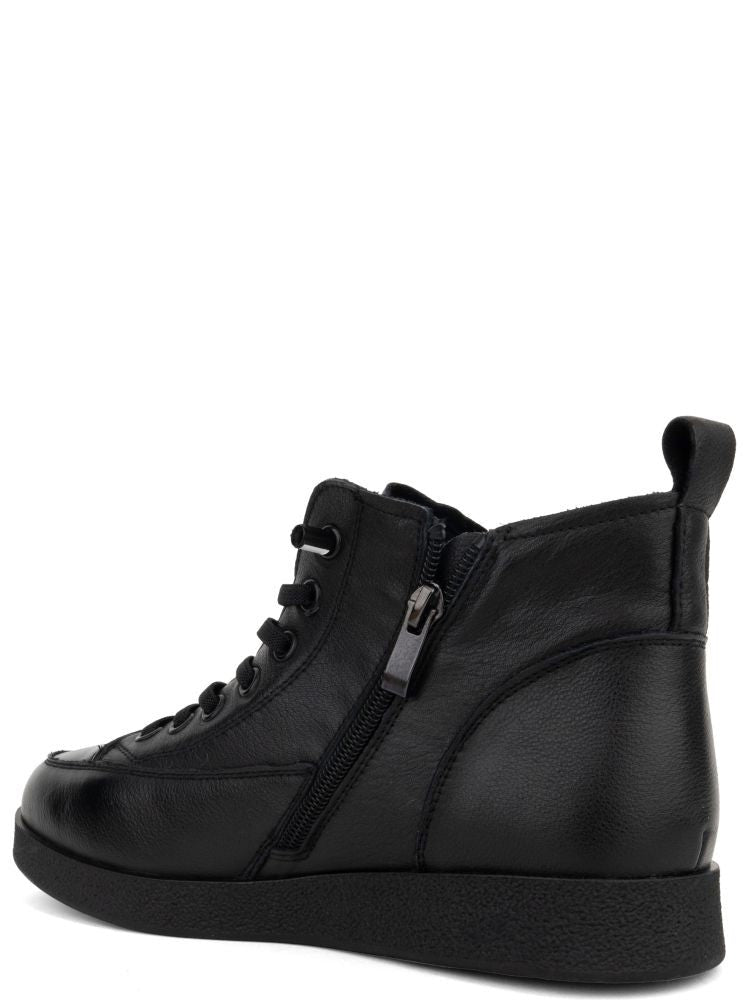 Linda Baumann Black Lace-Up Leather Ankle Boots