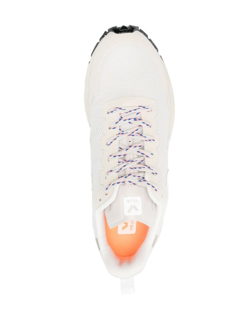 Veja White Alvomesh Dekkan Sneaker