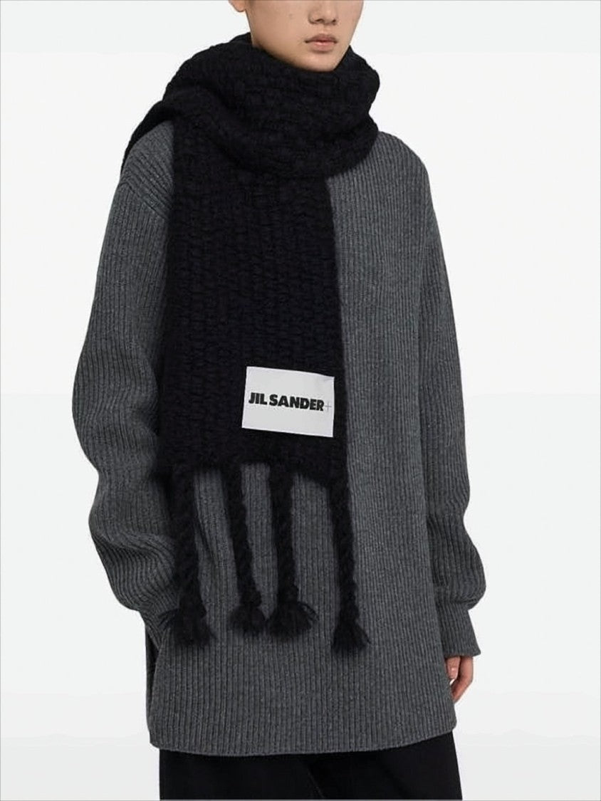 Jil Sander Textured Knit Black Scarf With Twisted Fringes