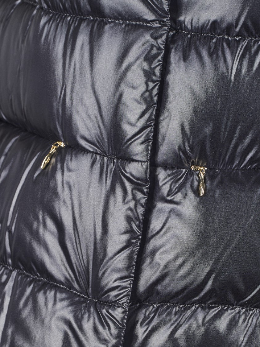Herno Puffy Black Coat With Glossy Finish And High Collar