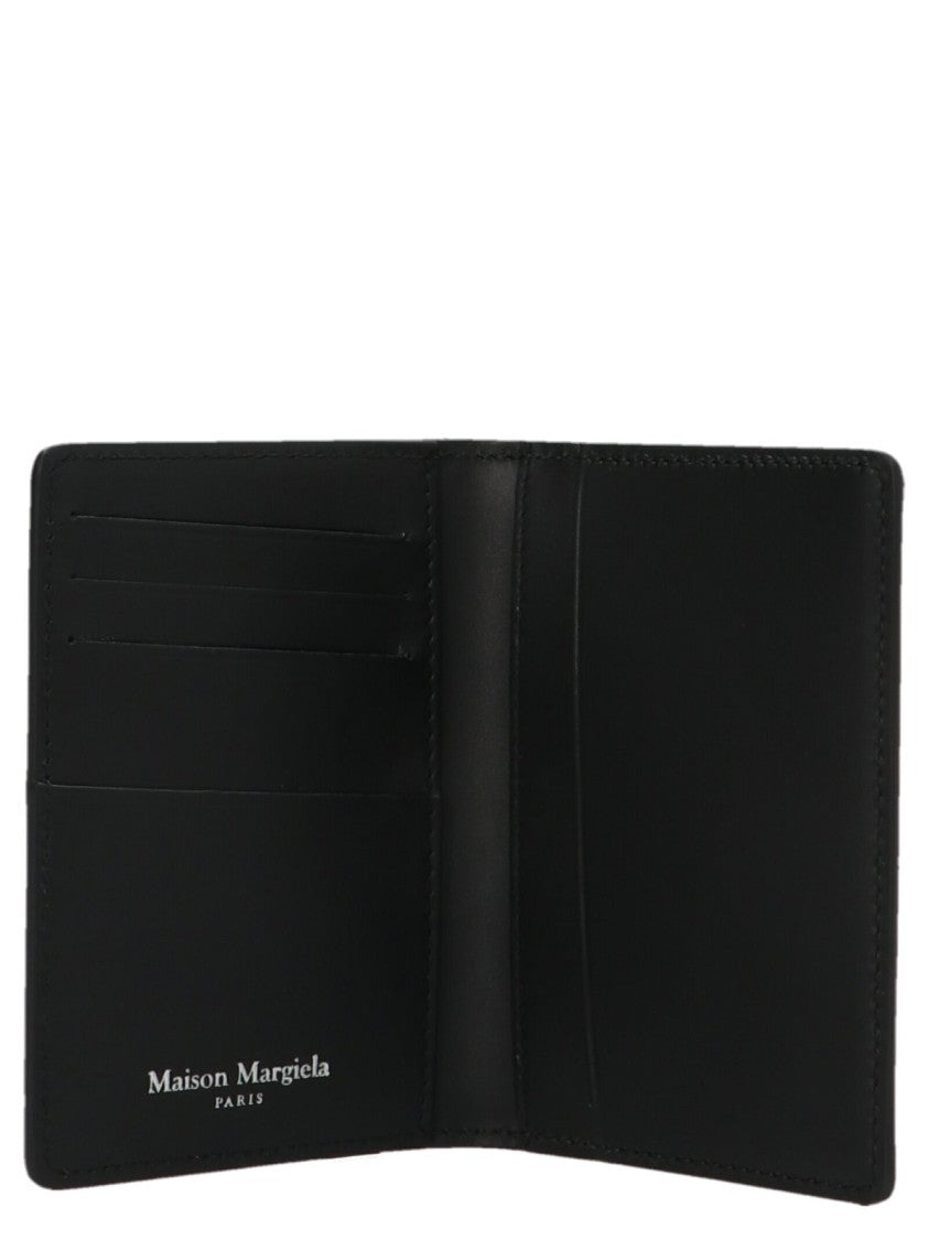 Maison Margiela Hammered Leather Wallet With Distinctive Maison Margiela Stitching