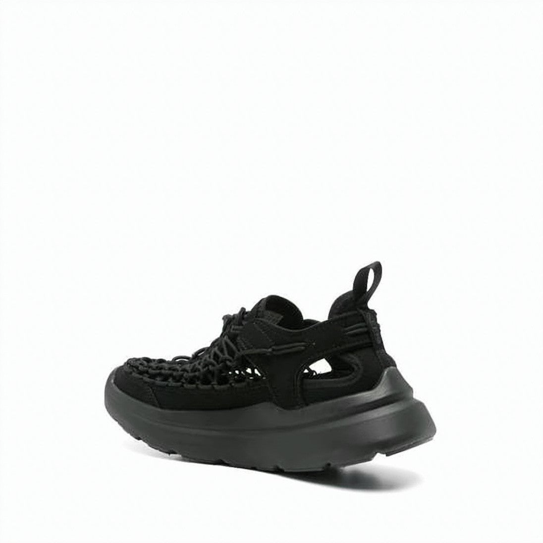 Keen Sporty Black Sneakers With Woven Upper Design