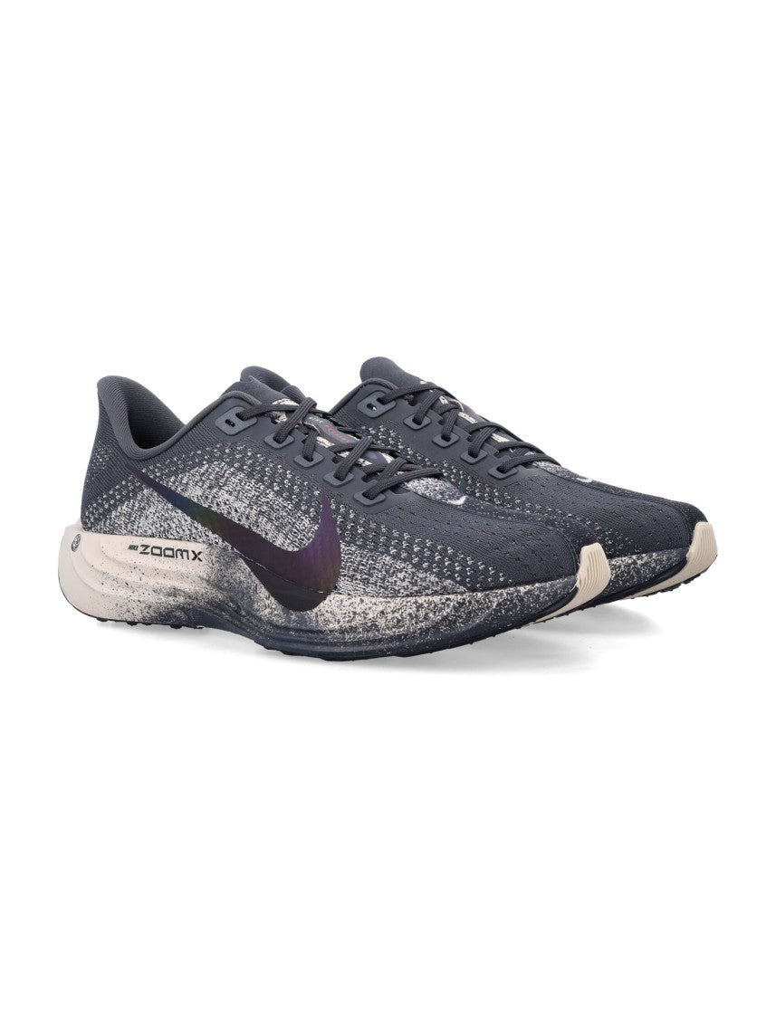 Nike Pegasus Plus Running Shoes