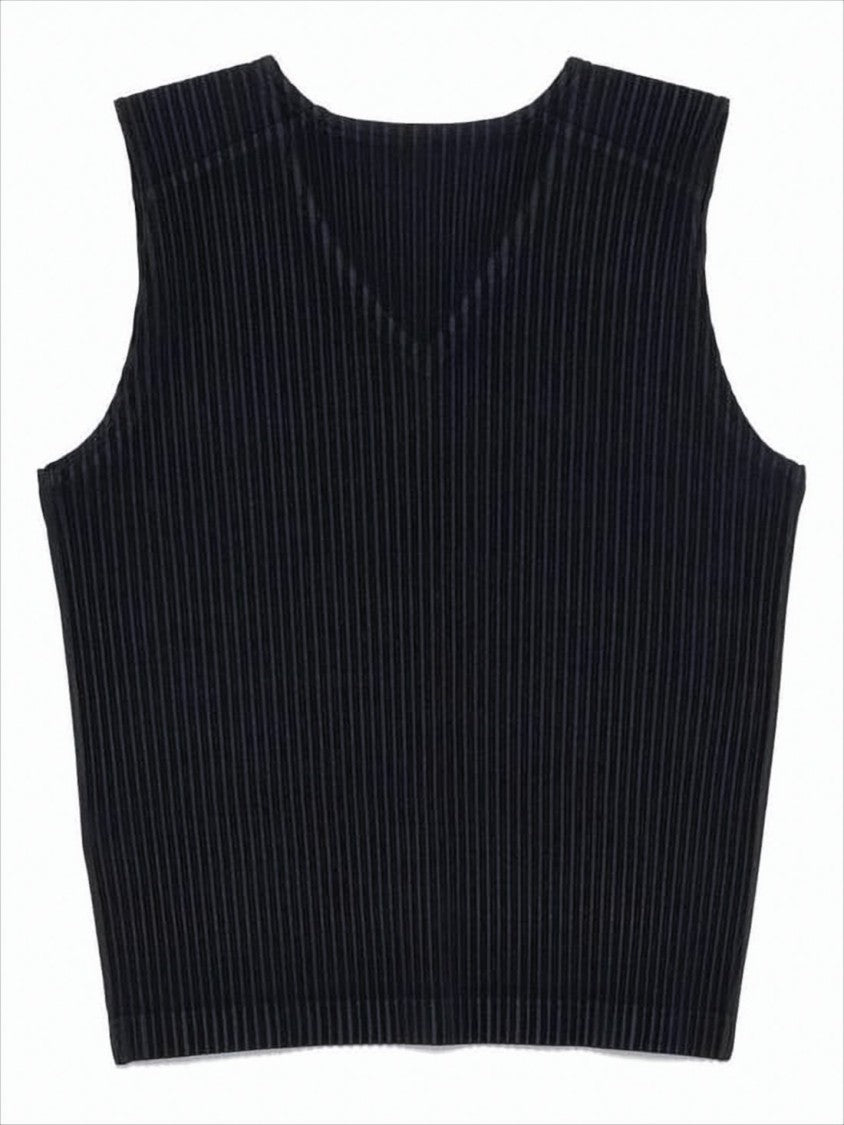 Homme Plissé Issey Miyake Sleeveless Black Vest With V-Neckline And Pleated Texture