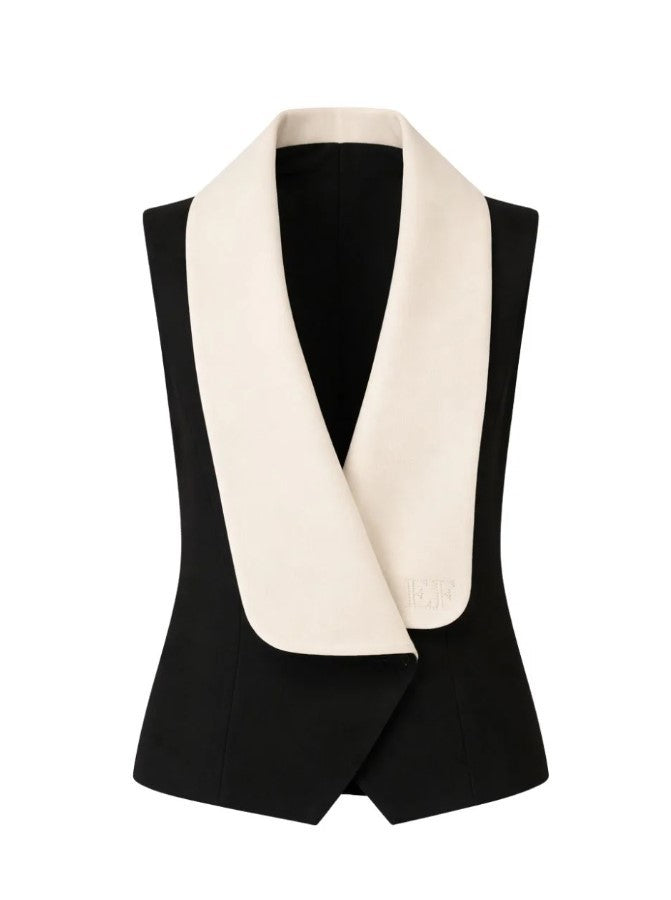 Elisabetta Franchi Cropped Maxi Collar Open Back Gilet