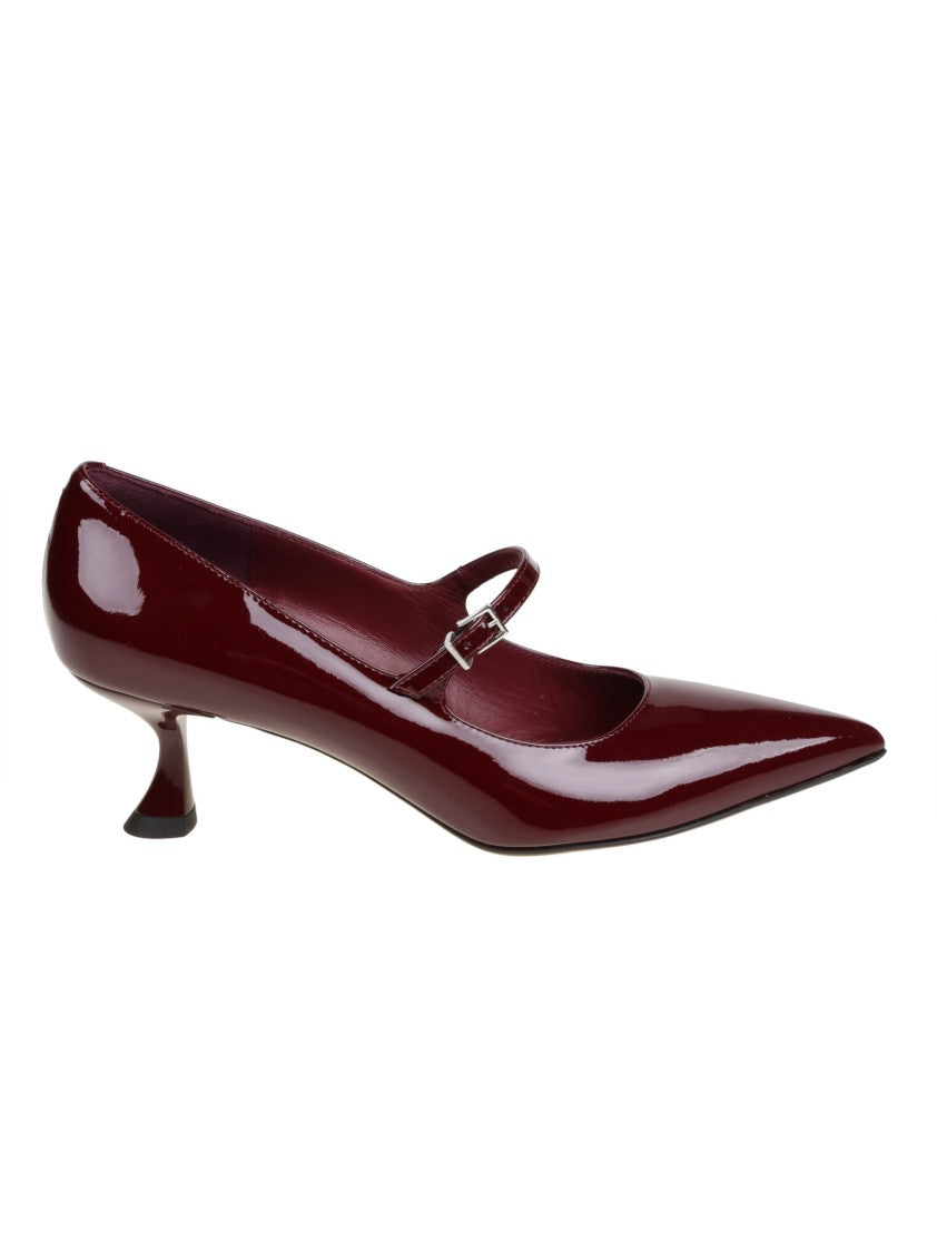 Sergio Levantesi Refined Leather Decollete With Slender Heel