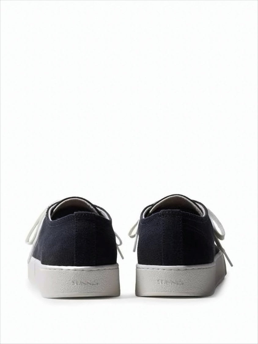 Sunnei Minimalist Low-Top Black Sneakers