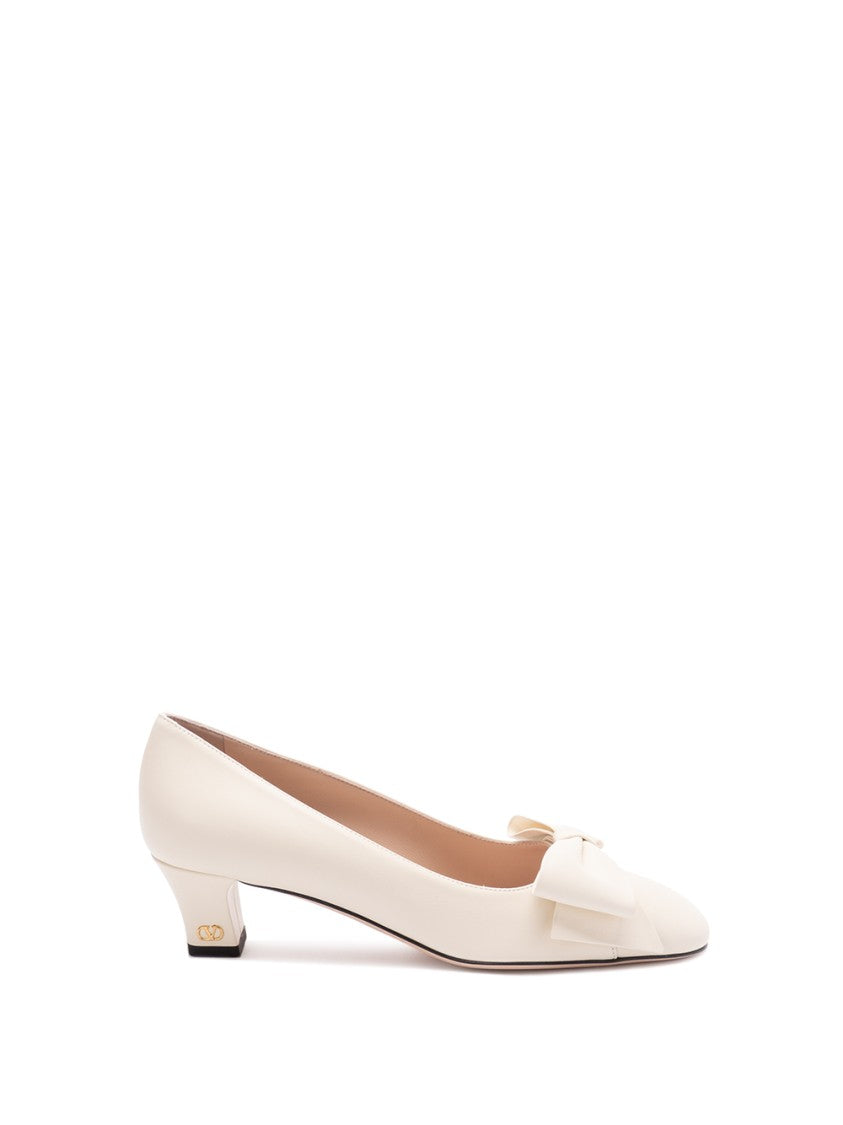 Valentino Garavani ` Bowow` Pumps