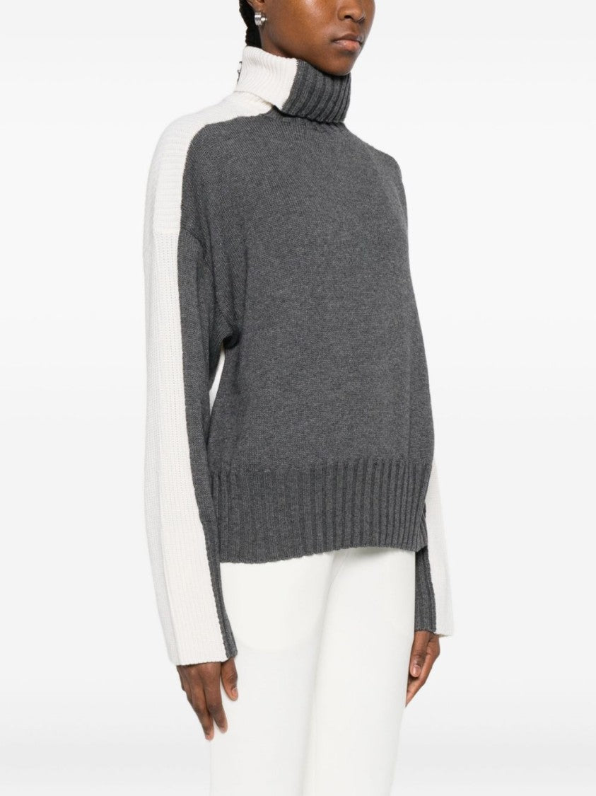 Twin-Set Textured Knit Sweaters With Ribbed Cuffs And Classic Neckline
