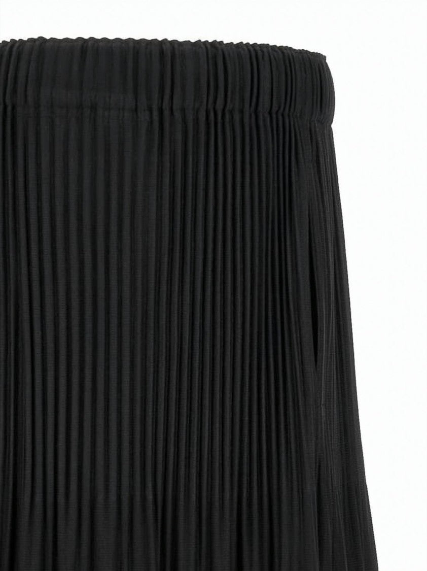 Homme Plissé Issey Miyake Pleated Design Relaxed-Fit Shorts
