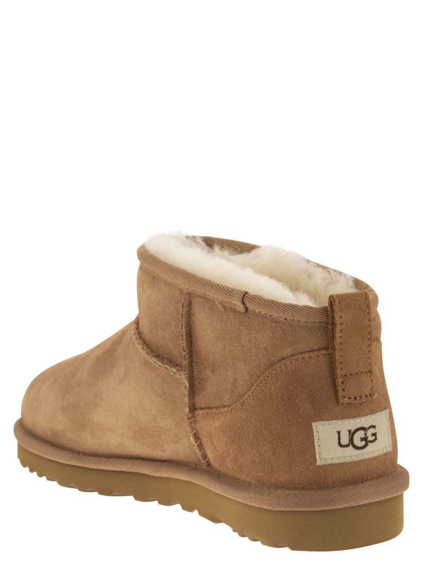 Ugg Classic Ultra Mini - Sheepskin Boot