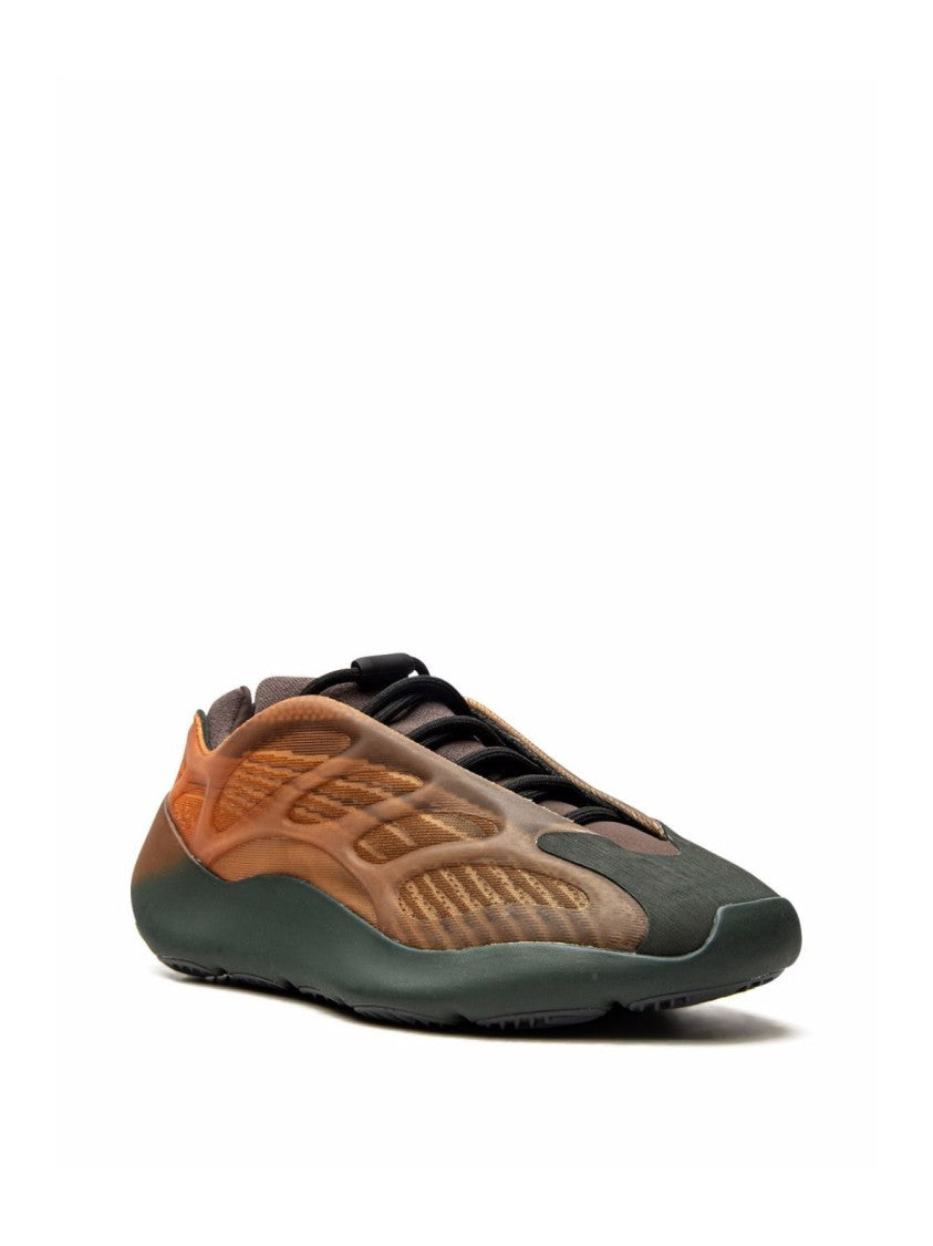 Yeezy Adidas Yeezy 700 V3 Copper Fade Sneakers
