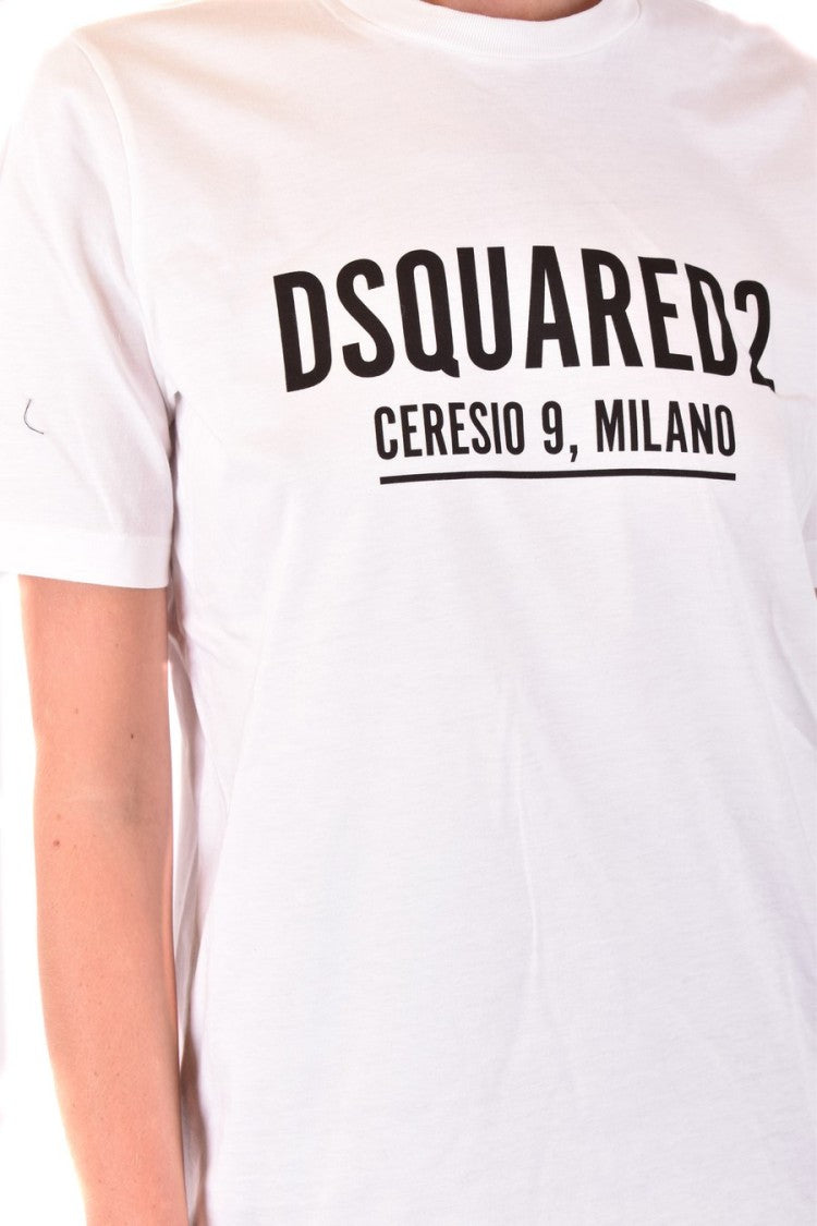 Dsquared2 Classic White T-Shirt Bold Logo Design