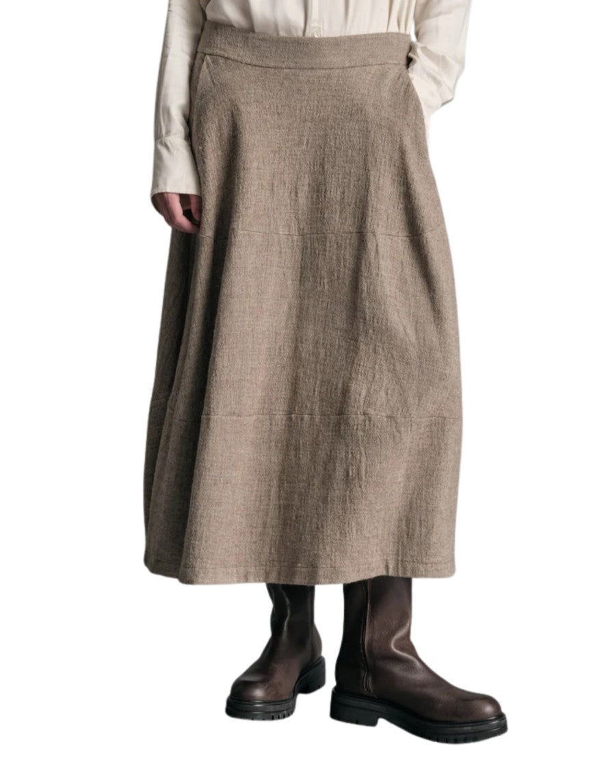 Transit Mud-Tone Long Wide Skirt With Fluid Composite Fabric
