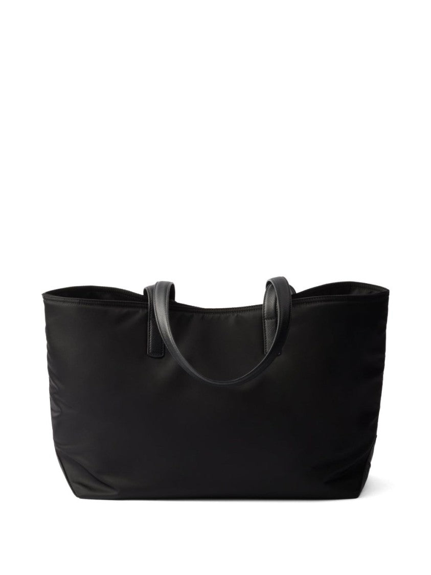 Prada Re-Edition 1978 Medium Re-Nylon