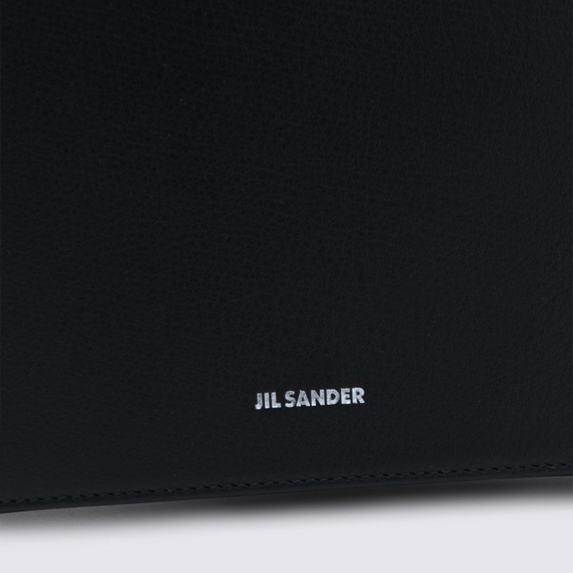 Jil Sander Tangle Flat Shoulder Bag With Subtle Logo