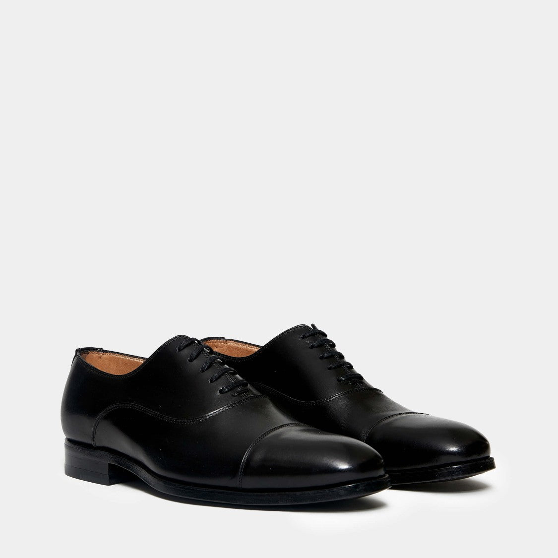 Ortigni Black Leather Lace-Up