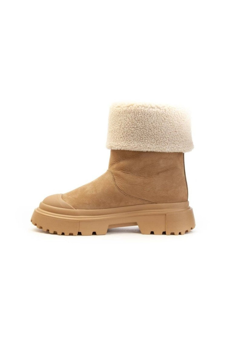 Hogan Beige Suede Shearling Cuff Lug Sole Boots