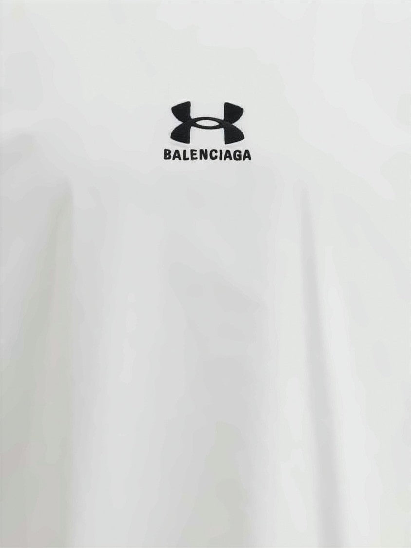 Balenciaga Short-Sleeved Crew Neck T-Shirt With Minimalist Design