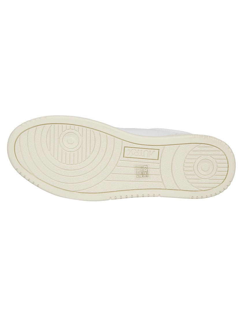 Autry Medalist Low Cow Leather Low-Top Sneakers