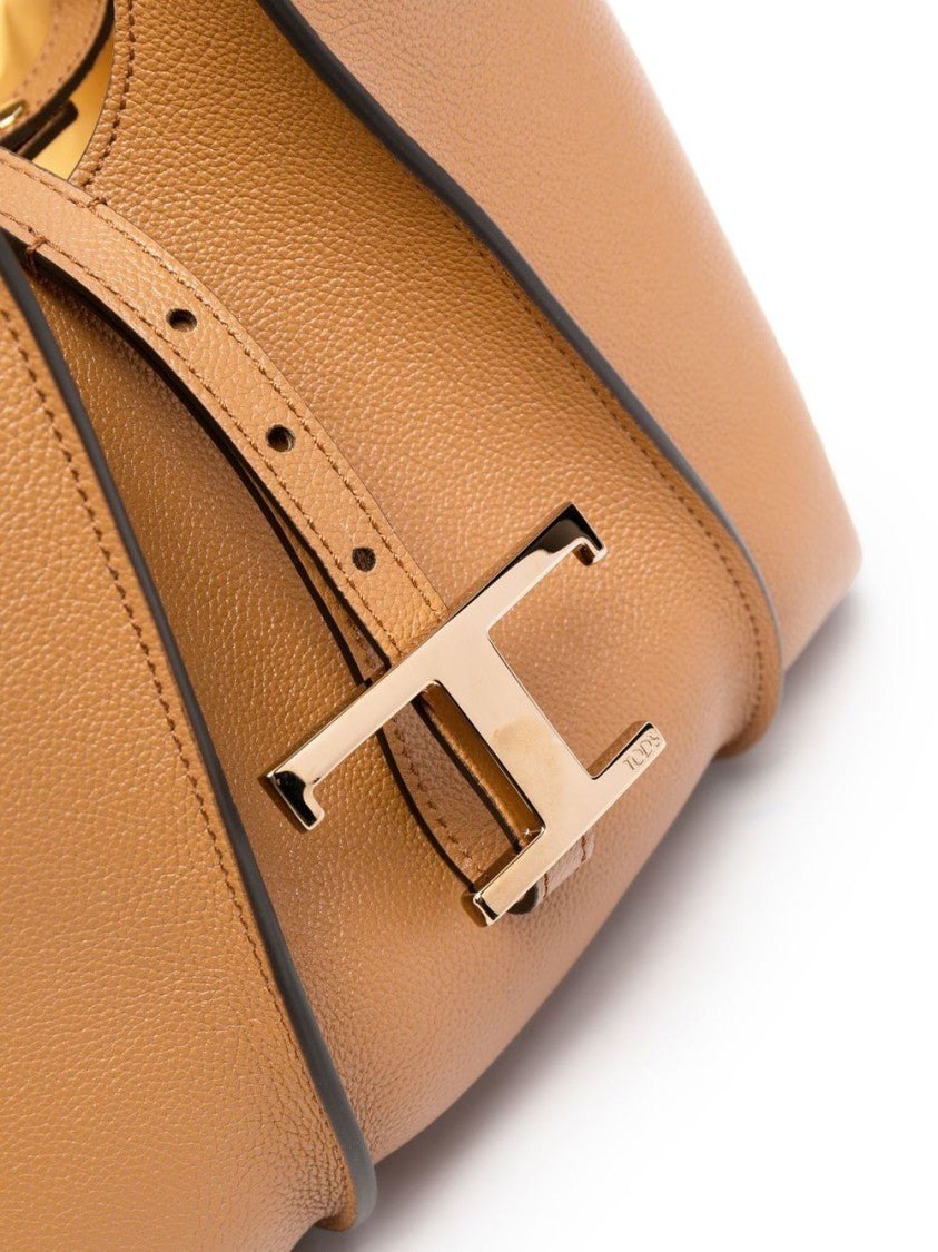 Tod's Structured Handbag With Pebbled Texture And Metallic Clasp