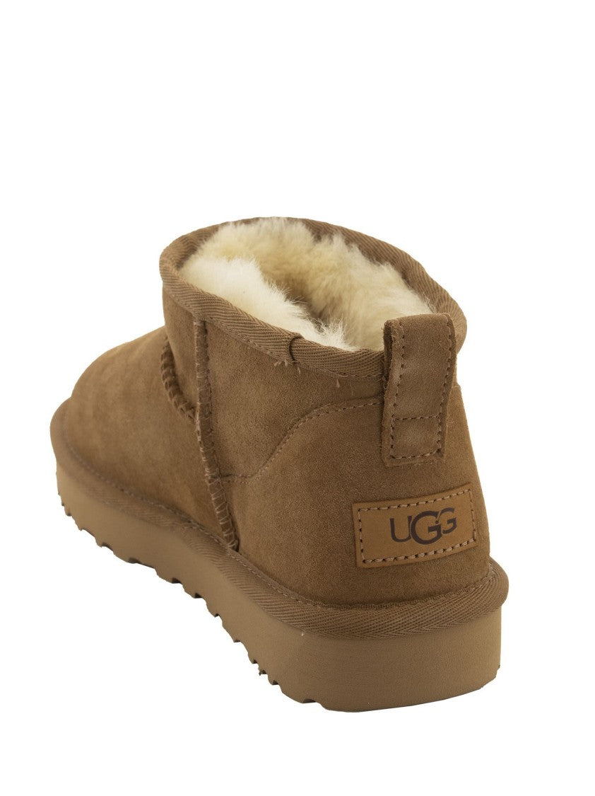 Ugg Classic Ultra Mini - Sheepskin Boot