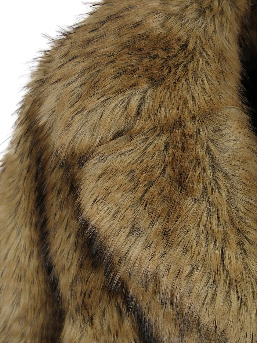 Stand Studio Cropped Faux Fur Coat With Wide Collar And Plush Texture