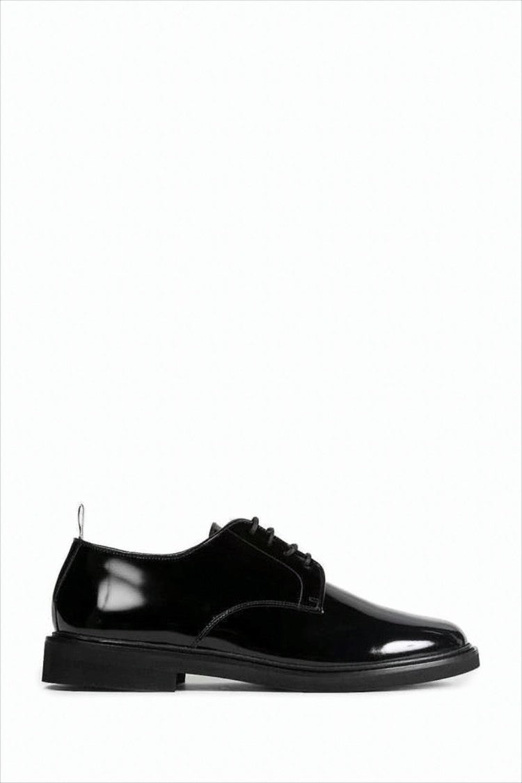 Thom Browne Polished Leather Dress Shoes With Classic Lace-Up Design