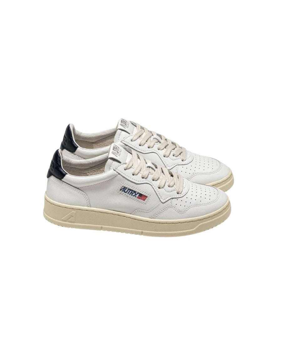 Autry Medalist Low Sneakers In White Leather-Space