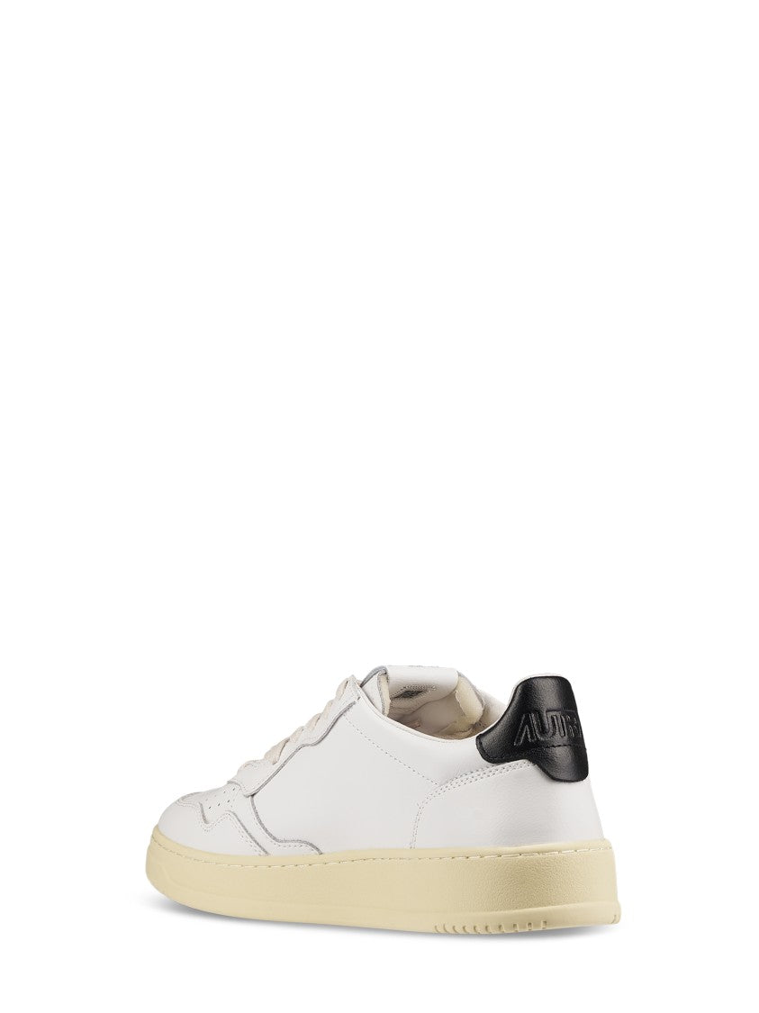 Autry Low-Top Sneakers With Smooth Leather Upper