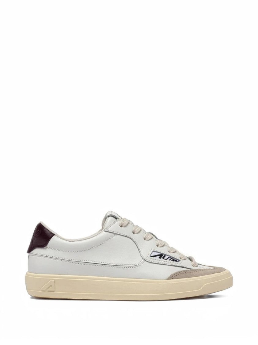 Autry Smooth Leather Suede Accent Low-Top Sneakers