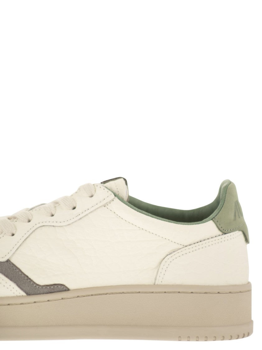 Autry Medalist Low - Leather Trainers