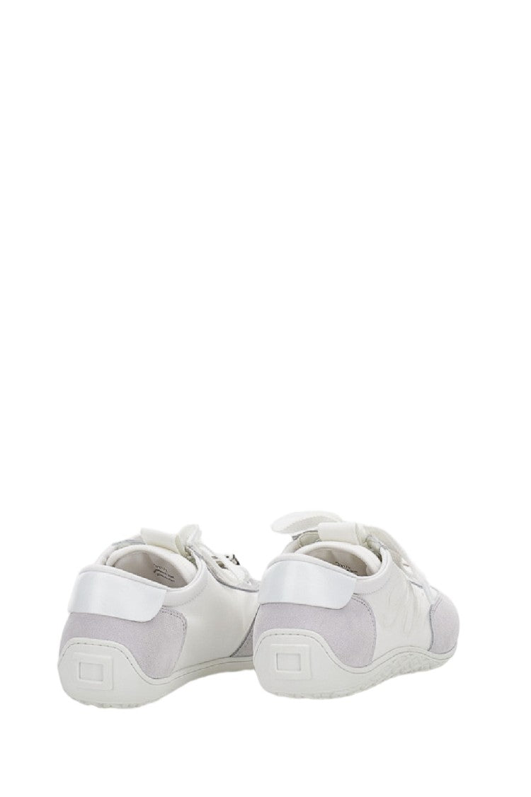 Roger Vivier Classic Low-Top Sneakers With Smooth Silhouette