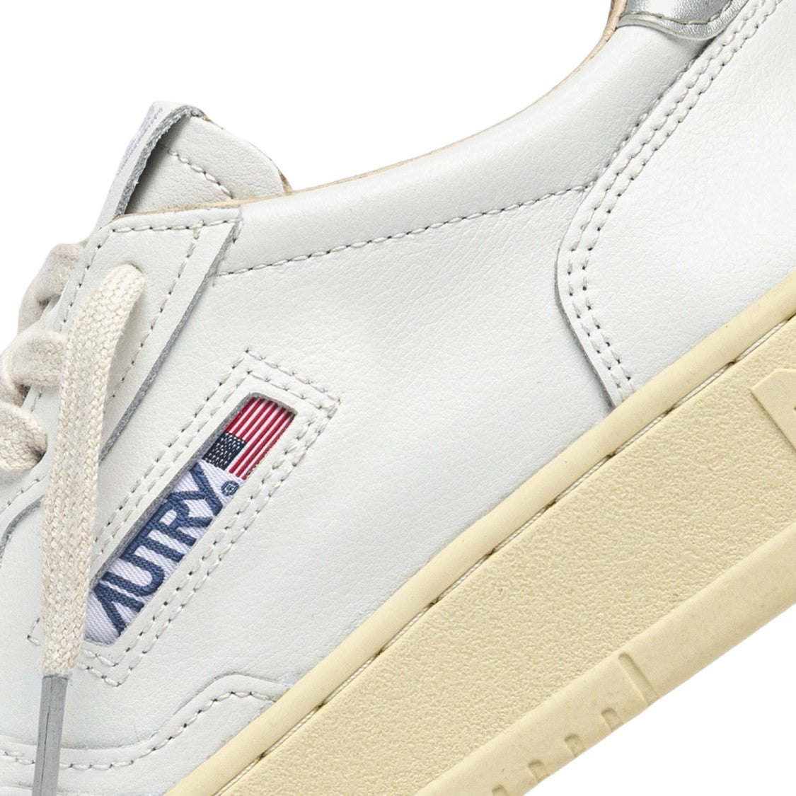 Autry Sneakers Silver