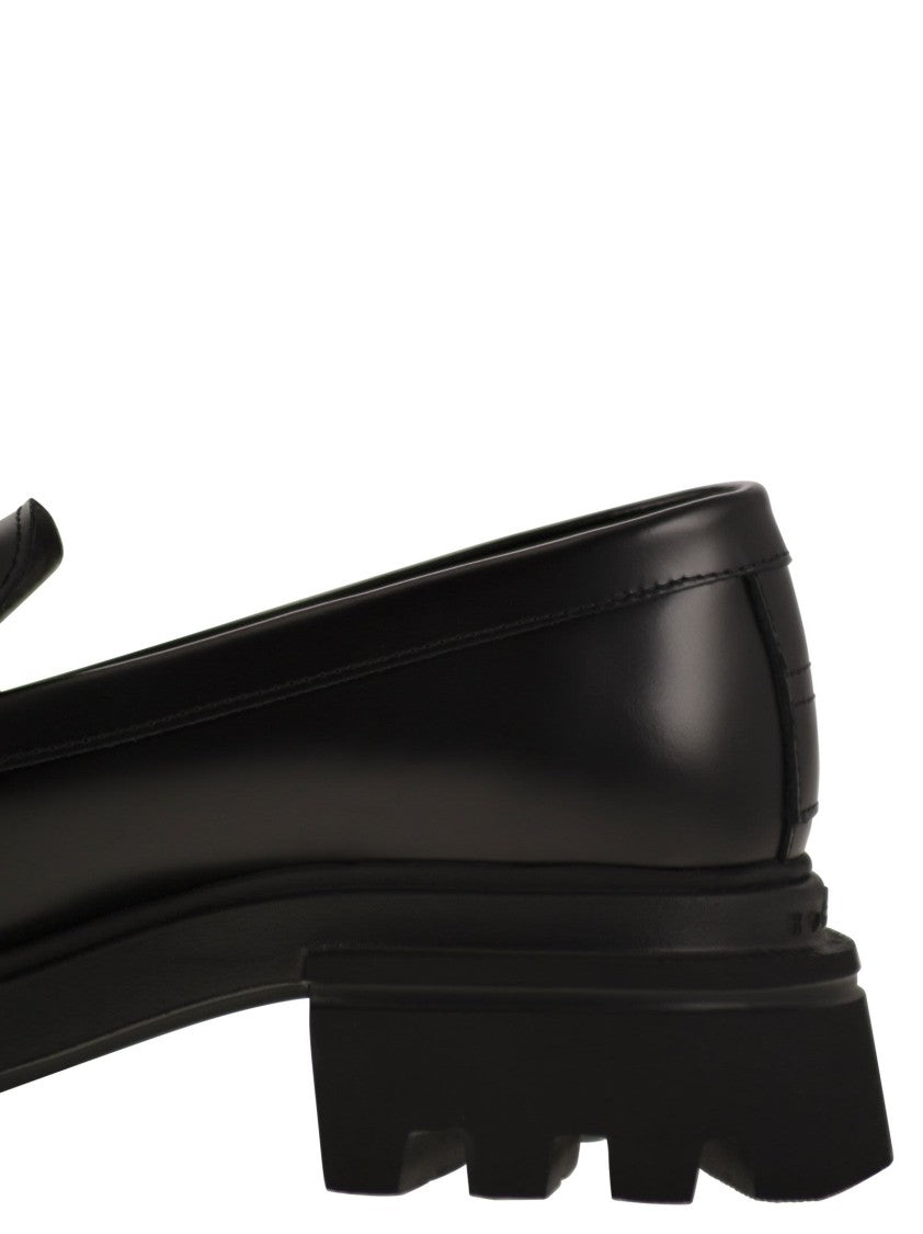 Hogan 10-Storey Moccasins