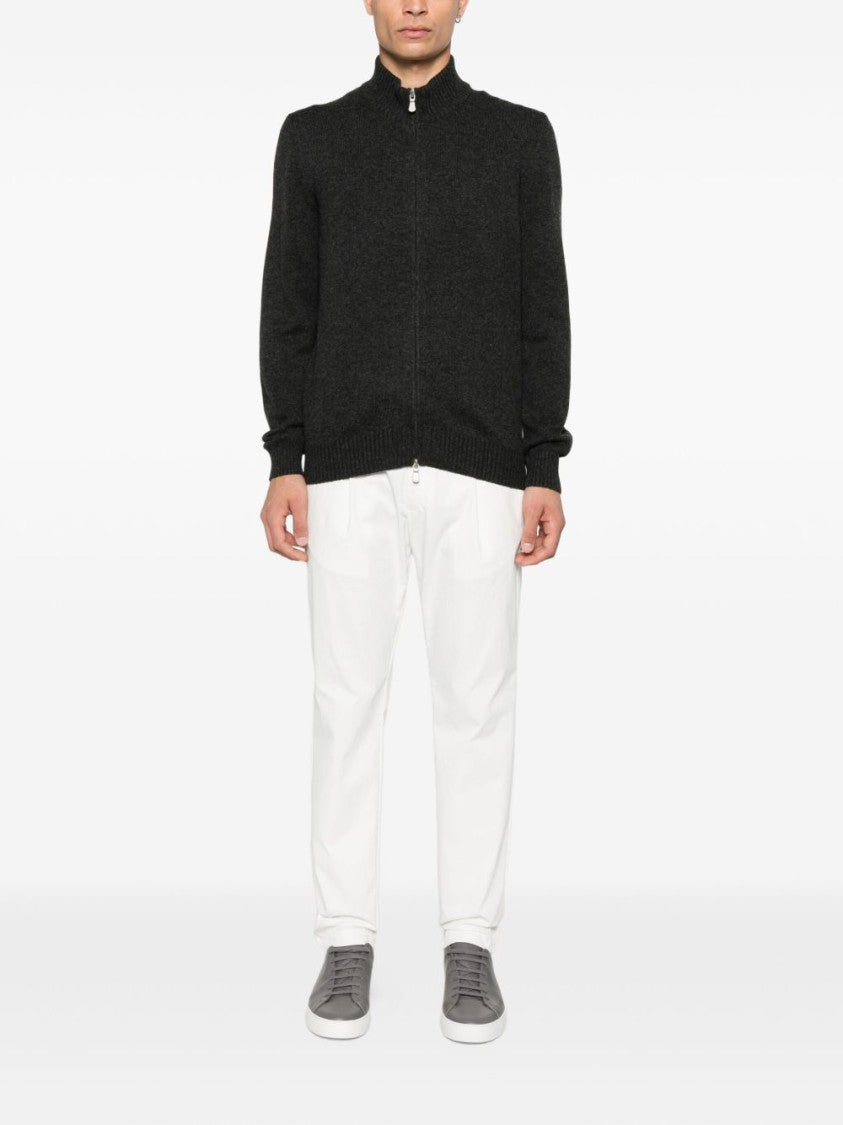 Vengera Dark Grey Sweater With Ribbed High Collar