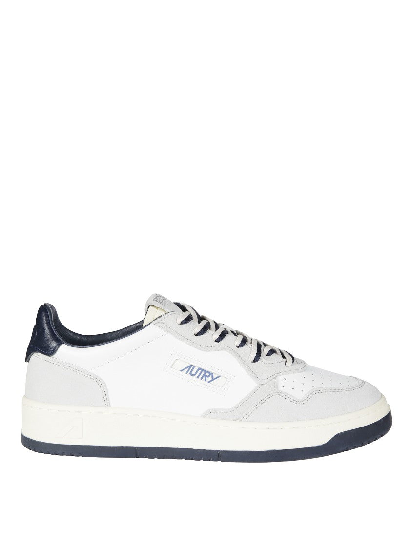 Autry Minimalist Low-Top Sneakers