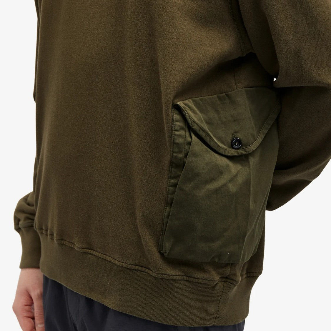 C.P. Company Long-Sleeve Crewneck Sweatshirt With Subtle Logo And Ribbed Details