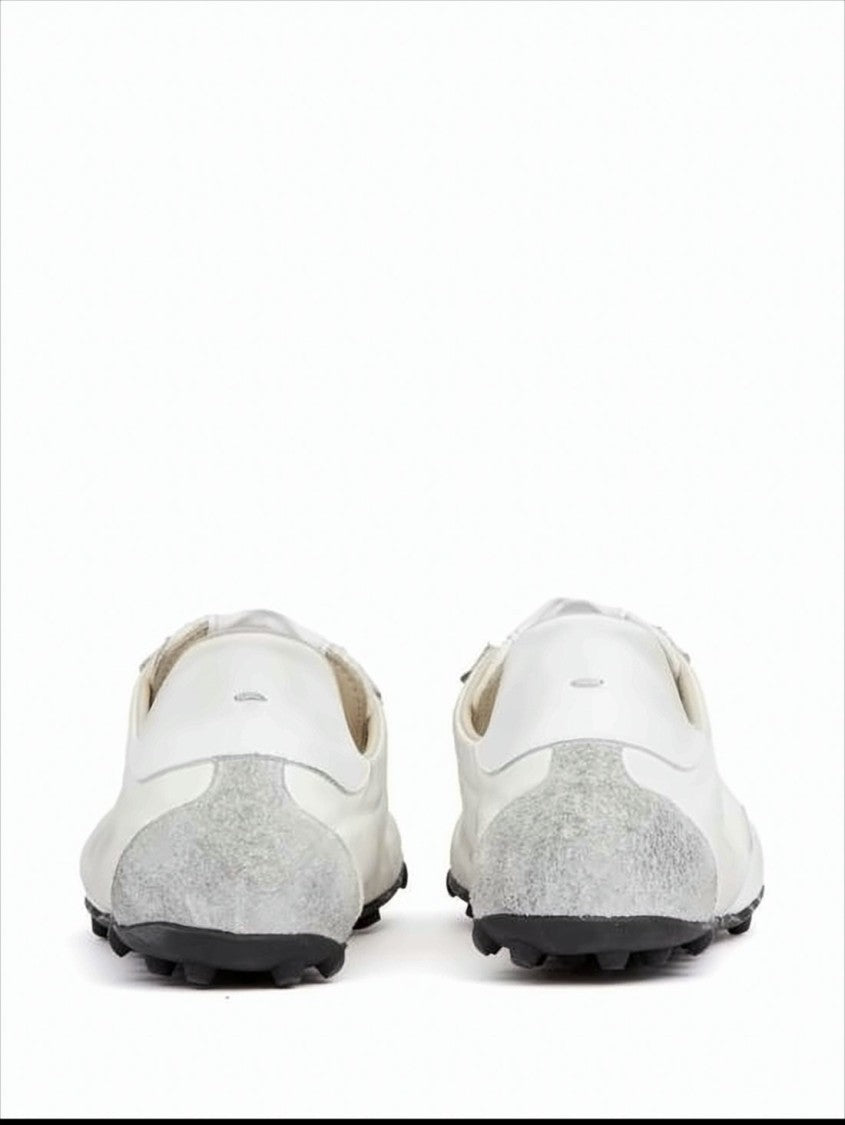 Maison Margiela Low-Profile White Sneakers With Textured Sole And Suede Accents