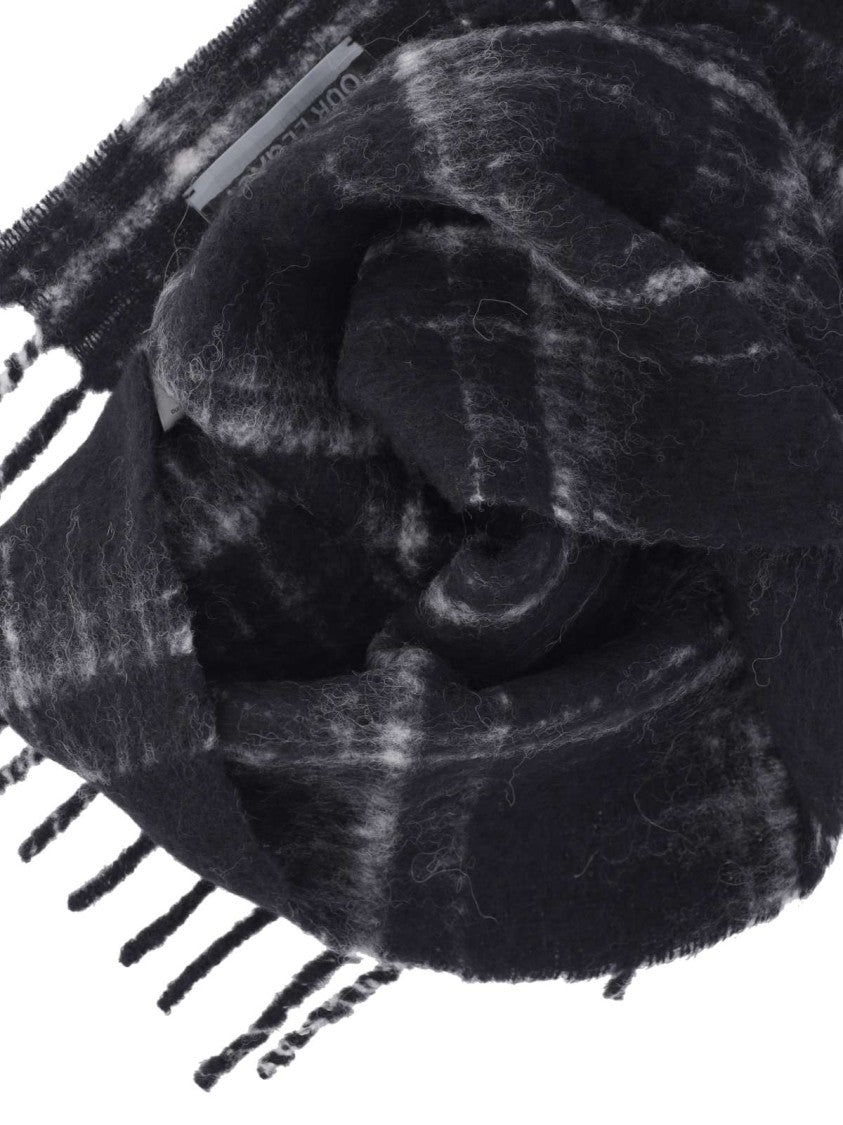 Our Legacy Estate Checked Scarf – Black