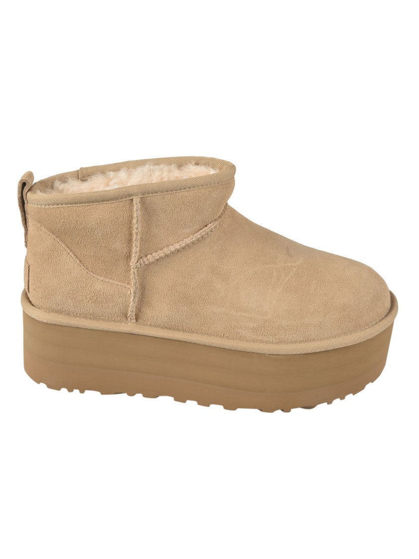Ugg Sand Beige Suede Boots