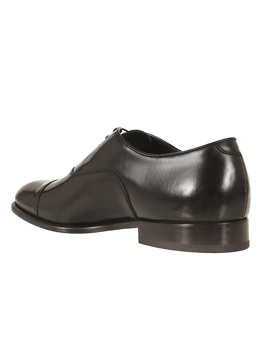 Doucal's Black Brushed Leather Cap Toe Derby Shoes