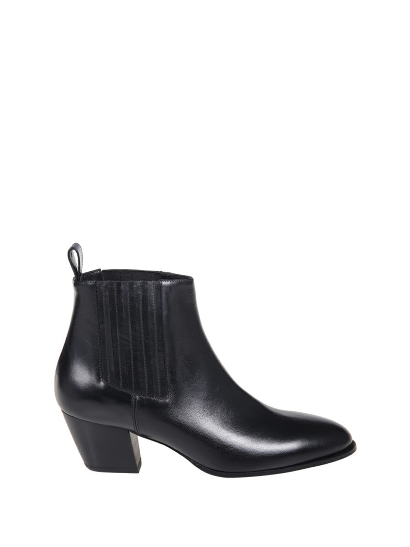 Sergio Levantesi Ankle Boots With Pointed Toe And Ribbed Side Panels