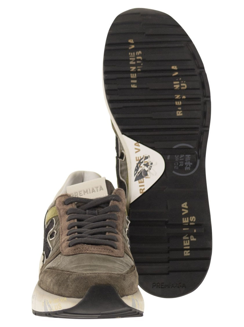 Premiata Mick 7717 - Sneakers With Side Logo
