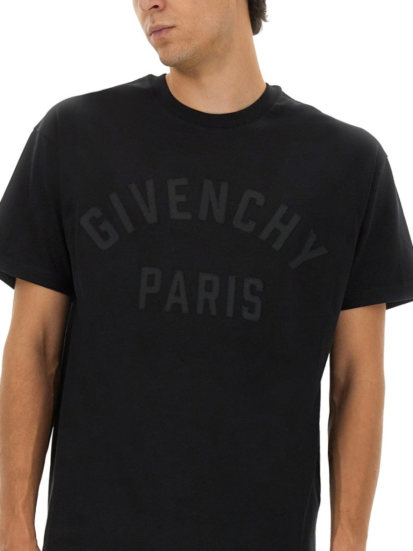 Givenchy Black Cotton T-Shirt With Bold Logo Print
