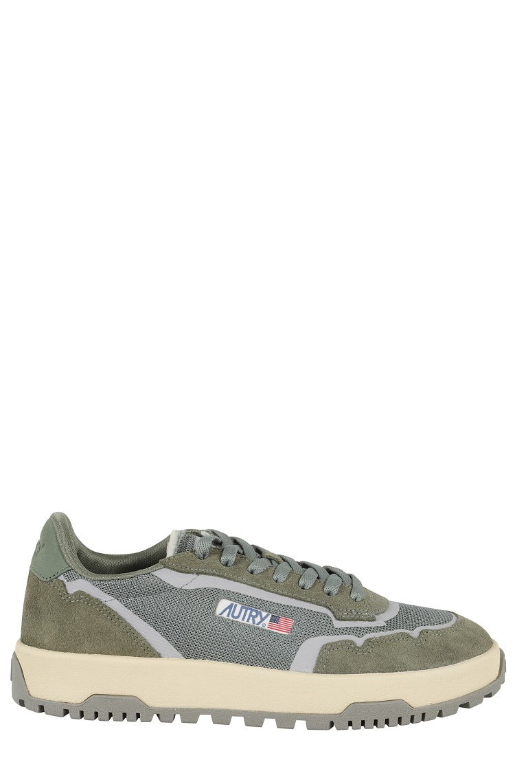Autry Wildpace Low-Top Sneakers