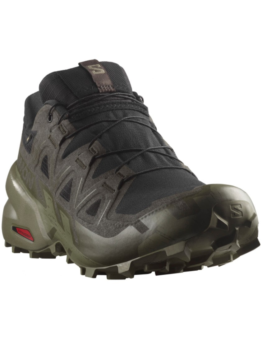 Salomon Rugged Outdoor Sneakers With Aggressive Tread Design